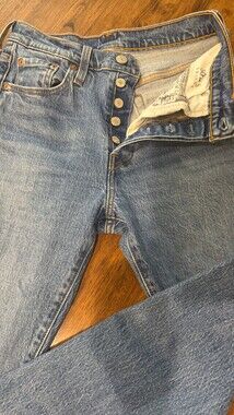 Levi's 501 Jeans Size S Light Blue Denim Classic Fit